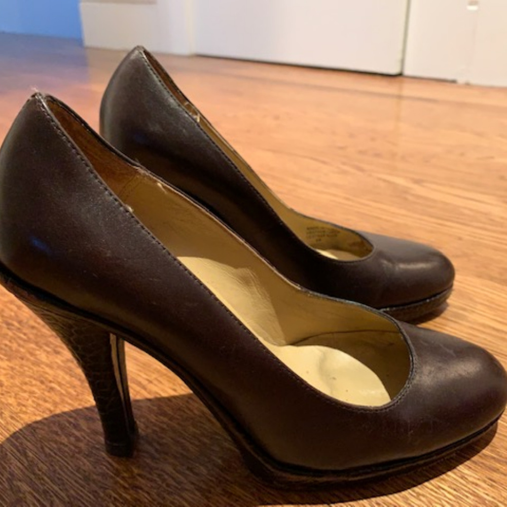 Michael Kors Brown Pumps